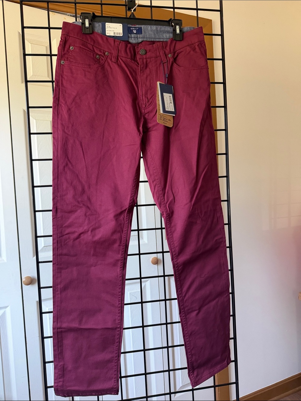 Gant Men's Burgundy Chinos